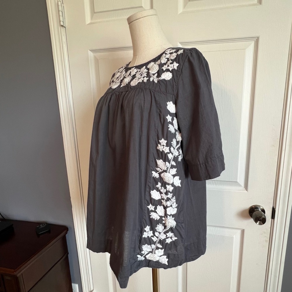 Ivy Jane Gray Embroidered Floral Cotton Tunic Top Half Sleeve‎ Charcoal Womens S - Picture 2 of 9